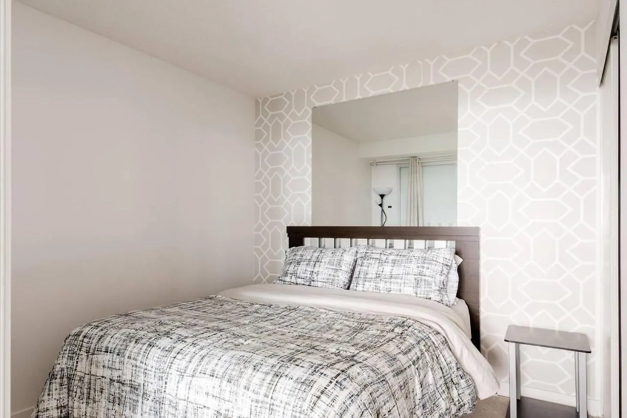 Hotel Guestic At Fort York Toronto
